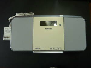 東芝 CDプレーヤー　内蔵ラジオ　 TY-CRX71