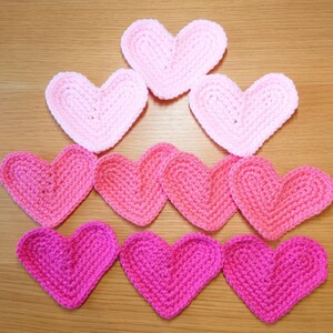 ピンク系ハートのアクリルたわし(Lも)♪10個組！ハンドメイドのエコたわし♪手編み