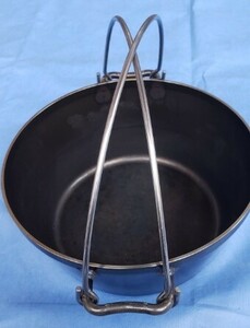 UNIFLAME　DUTCH OVEN　10inch　SUPER DEEP