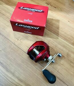 ダイワ ラシード150 SF早技 右ハンドル 箱付 タイラバ、タチウオテンヤ、ライトゲームに。DAIWA LaSHeed 150 SF 早技 ベイトリール