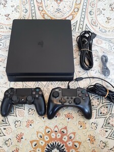 すぐに遊べる　薄型タイプ　 ps4　CUH-2100A　本体一式　ホリパッド　FPS　PLUS 　有線コントローラー　おまけ付き　送料無料　 動作品 　