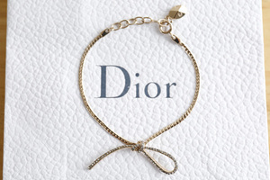 Dior ディオール♪スワロフスキー リボンモチーフ ブレスレット