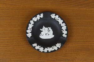 ウェッジウッド　ジャスパー　アッシュトレイ　灰皿　黒　プレート　ブラック　WEDGWOOD　イギリス　ヴィンテージ　L278