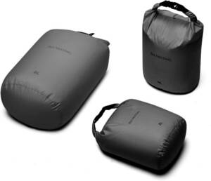 濃い灰色 3 Pack(2L+4L+8L) BeeNestingバックパッキング用超軽量ドライバッグセット、キャンプ、ハイキング、