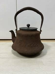 鉄瓶 金寿堂 富士形 南部鉄器 茶道具 朝顔柄 骨董品 古美術