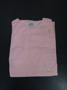 未使用品　レディース　ワーキングウェア　作業服　小サイズ　長袖　　えり無し　色：ピンク