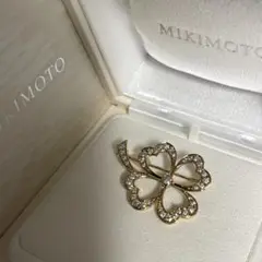 【超美品】ミキモトK18四葉クローバー　ダイヤモンドブローチ　0.7ct
