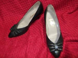 イヴサンローランYVES SAINT LAURENT婦人靴・レディース靴・ハイヒール36 1/2サイズ//23.5cm/他にも同サイズの靴を多数出品中/定形外で発送