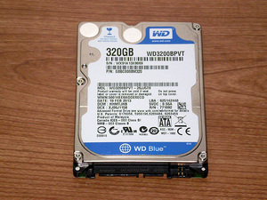 ★ 320GB ★ Western digital 【 WD3200BPVT 】 良品 ★977