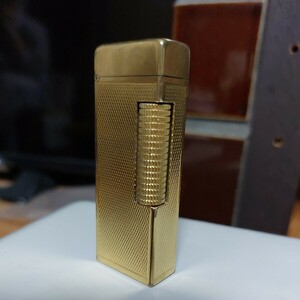 ダンヒル dunhill ガスライター ローラー スイス製 喫煙具 喫煙グッズ　ゴールド　箱あり　正規品