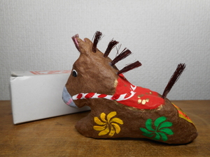 富山県五箇山　紙塑人形　ウマ　馬　張子　張り子　民芸品　郷土玩具