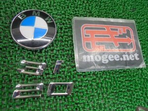 2EO4685EI2-2 ) BMW 3シリーズ 320i ツーリング ABA-VR20 E91 2010年 純正エンブレムセット