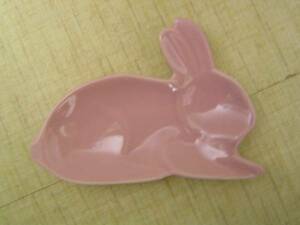 ウサギの小物トレー(小皿)《ピンク》