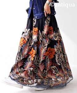 アンティカantiqua★雰囲気たっぷりな「刺繍×チュール」 まるでジャガード織りのような『チュールスカート』