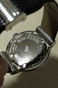 ブシュロン Boucheron solis ソリス ダイバーウォッチ 38mm 高級品 カッコいい お洒落な腕時計