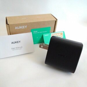 ☆美品☆AUKWY オーキー 32W PD充電器 PA-F3S ブラック スマホ充電器 2ポート USB-C 出力(PD3.0)/USB 出力【PSEマークあり】27 00097