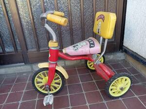 昭和レトロ　アンティーク　当時物 古い 日本製 BEARS くま クマ　背もたれ付き 三輪車（赤） キックバイク 乗り物 遊具 雑貨 （1）*0524