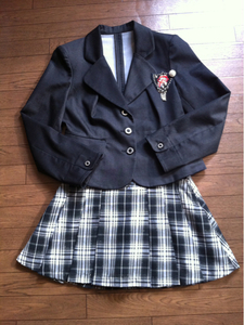 卒業式hiromichimakanoスーツサイズ150