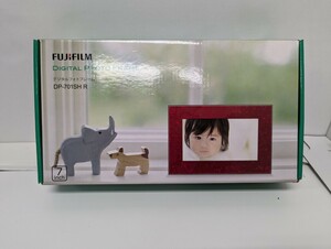 【動作確認済】【美品】FUJIFILM 富士フィルム　デジタルフォトフレーム　DP-701SH R