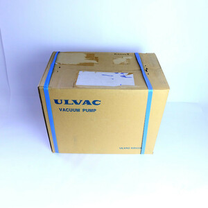 ULVAC　バキュームポンプ　DA-121D　【2300401308】