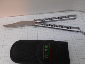 SETOバリソンスタイルナイフ ブレード 100mm ハンドル 13mm　ブレードに細かい錆があります