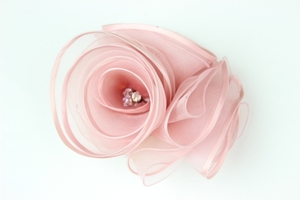新品 コサージュ 花 ピンク フォーマル 結婚式 日本製 ラブリークィーン 百貨店品