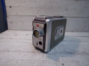 M10453 BROWNIE MOVIE CAMERA EIGHT MM. 8mmカメラ ブローニー コダック ゆうぱっく60 0603