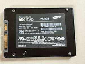 SAMSUNG【動作確認済み】SSD 250GB　3040