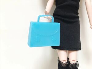 01 1/6ドール バービー 人形 フィギュア カスタムドール 撮影用 小物 鞄 ハンドバッグ ブルー