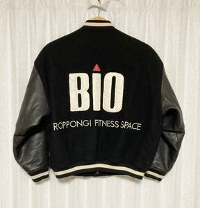 [80s BIO] ROPPONGI FITNESS SPACE バックロゴ 袖レザースタジャン バーシティジャケット M 牛革 肩パッド 日本製 80年代 ブラック バイオ