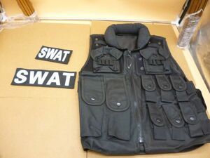 タクティカルベスト　SWAT　胸囲約89㎝×身丈53.5㎝　フ110（在注）　　送料無料 管ta　　23DE