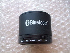 ずっしり重い Bluetooth スピーカー YBE-04 動作品 ジャンク扱い ②