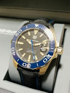 TAG HEUER タグ・ホイヤー アクアレーサー 自動巻, 43 mm, ブルー　WAY211B.FC6363 新品