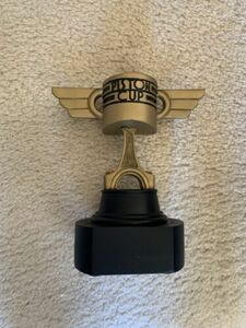 Disneyland Disney Cars Land Piston Cup 7” Trophy 海外 即決