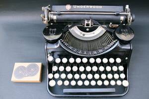 【希少品】 1934 UNDERWOOD PORTABLE 【新品リボン付】 アンダーウッド タイプライター アンティーク ヴァイオレット・エヴァーガーデン