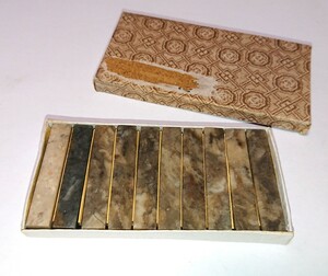 中国 古印材 高級凍石 10顆組 印面サイズ約9×9mm 高さ約50mm 篆刻用印材 書家の愛蔵品 古玩