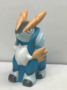 ポケモン指人形　コバルオン