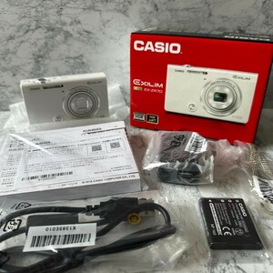 未使用 CASIO カシオ デジタルカメラ EXILIM EX-ZR70 WE　ホワイト