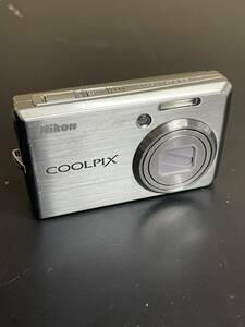 【送料無料】Nikon ニコン COOLPIX S600 コンパクトデジタルカメラ　クールピクス　デジカメ 動作未確認