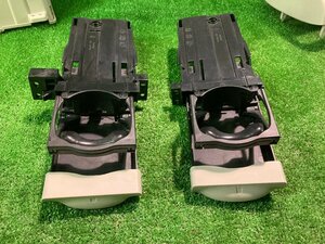 ★★ミラココア L675S. L685S ドリンクホルダー左右　ダイハツ 送料着払い　佐川急便　サイズ60サイズ