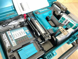 ■ 状態良好 makita マキタ ST121D 充電式タッカ ST121DZK バッテリー/充電器 付き ステープルオマケ★