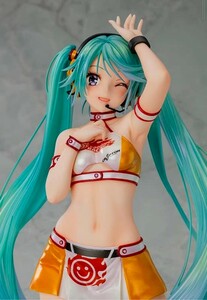 初音ミク GTプロジェクト レーシングミク 2010Ver. Art by 矢吹健太朗 1/7スケール プラスチック製 塗装済み完成品フィギュア Max Factory