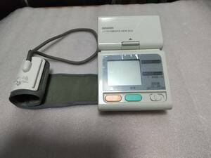 オムロン　デジタル　自動血圧計　HEM-603