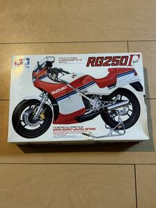 タミヤ 　 SUZUKI RG250Γ 　 1/12 オートバイシリーズ　NO.29　　　　