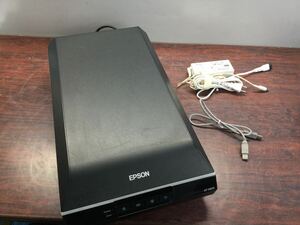 ◆04025) EPSON エプソン　GT-X820 フラットベッドスキャナー　動作品　アダプタ付き