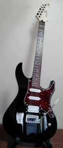 ★★ 美品！YAMAHA ヤマハ Pacifica PAC112V 黒 ★★ 