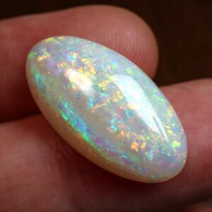 オーストラリア産 天然ホワイトオパール8.10ct white opal