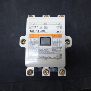 富士電機 電磁接触器 SC-N4 コイルAC200V 中古品