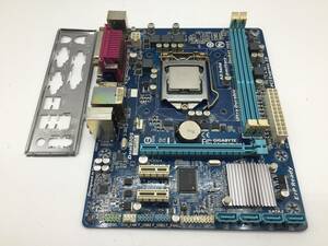 GIGABYTE GA-H61M-DS2 LGA1155 Micro ATX マザーボード / Core i3-3220 付き / 3