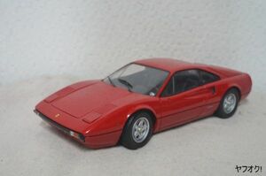 京商 フェラーリ 308 GTB 1/18 ミニカー